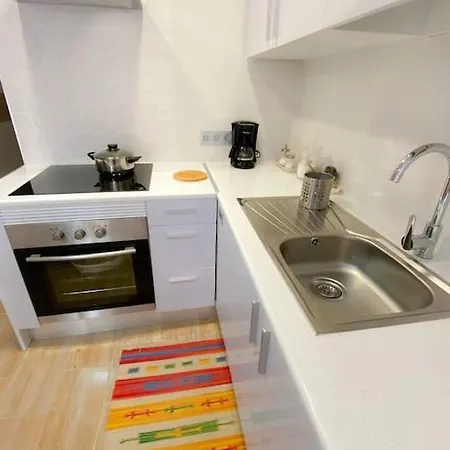 Apartment Modern Studio With Pools, 50 Meters From The Sea